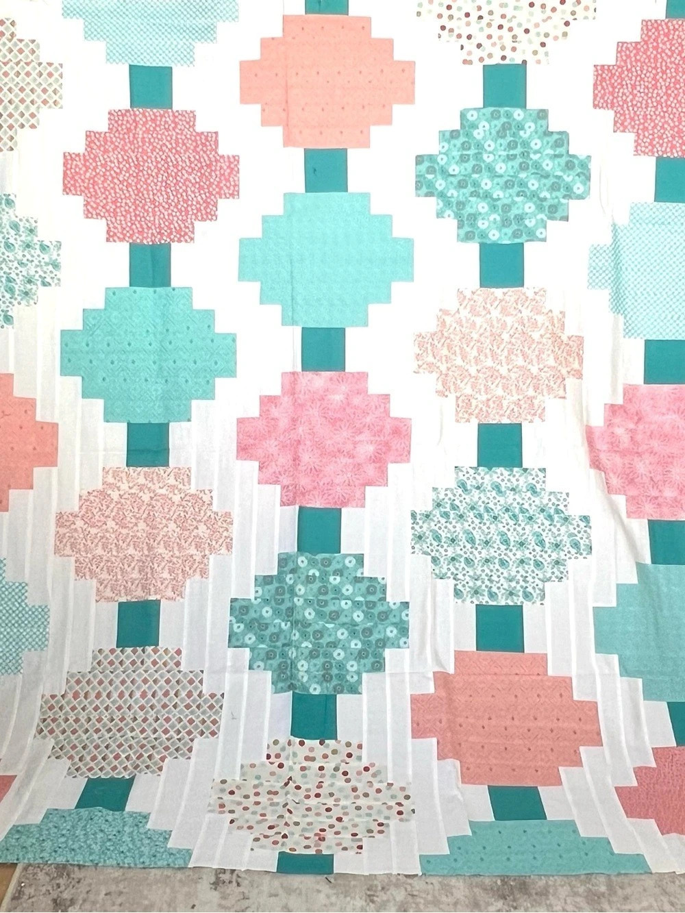Geometric Quilt TOP in White Coral & Teal